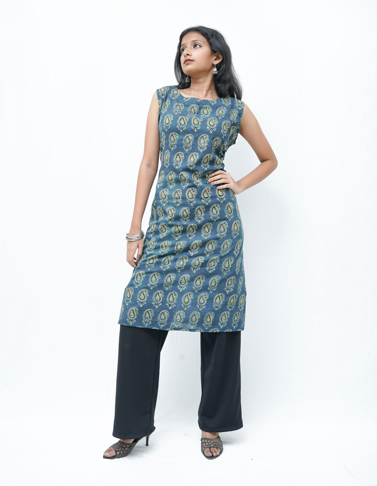 A Linke Cotton Kurta set with Dupptta