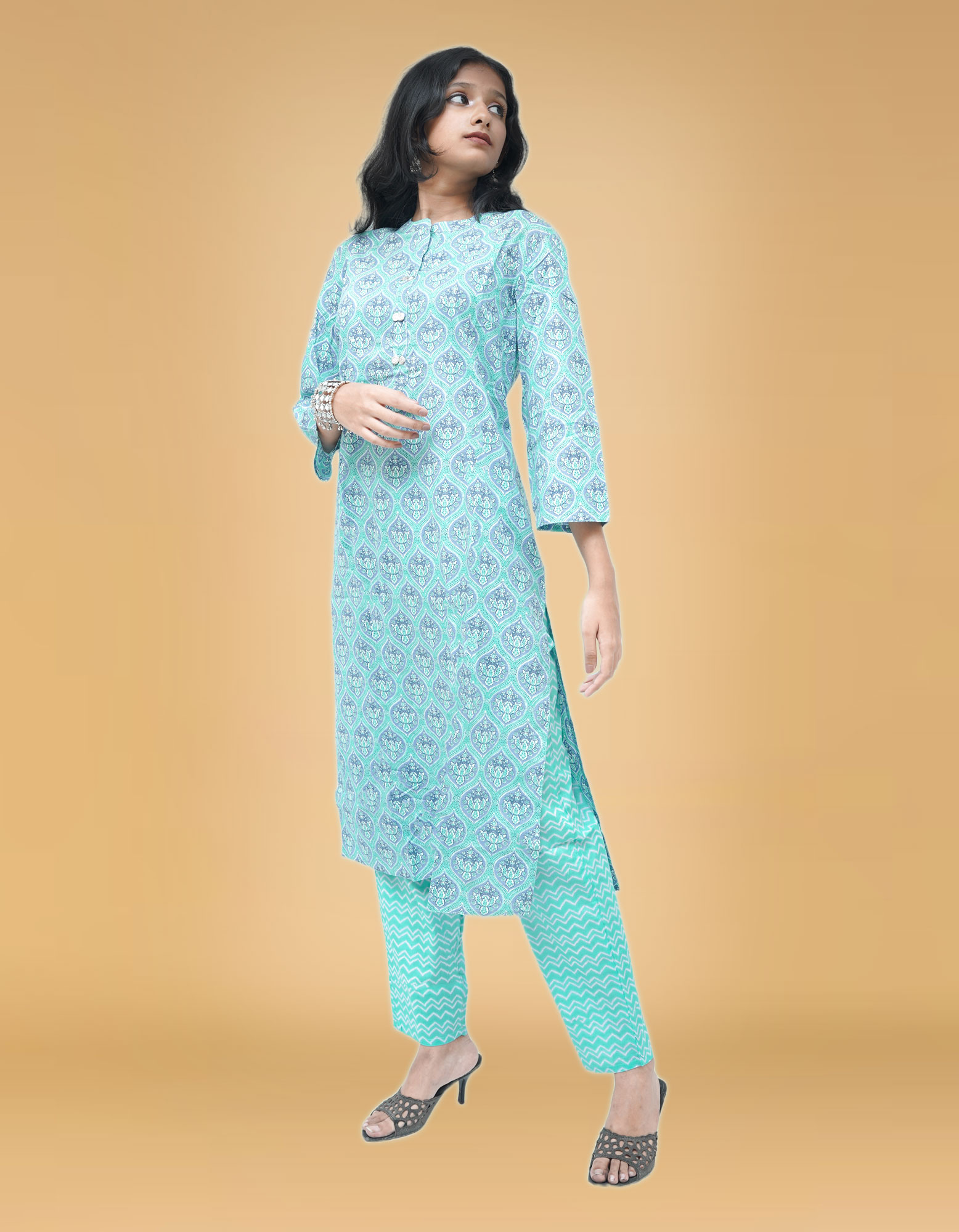 A Linke Cotton Kurta set